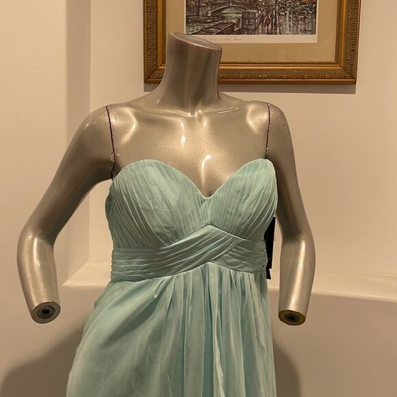 Amelia Couture Strapless Chiffon Gown Train Detail Blue Size 10 - Picture 5 of 14
